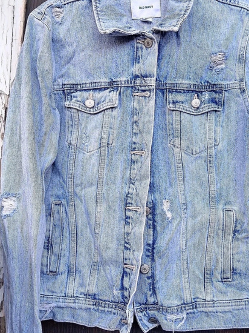 Old Navy Distressed Light-Wash Jean Jacket Blue Large